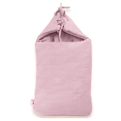 Babynest van roze biologisch katoen